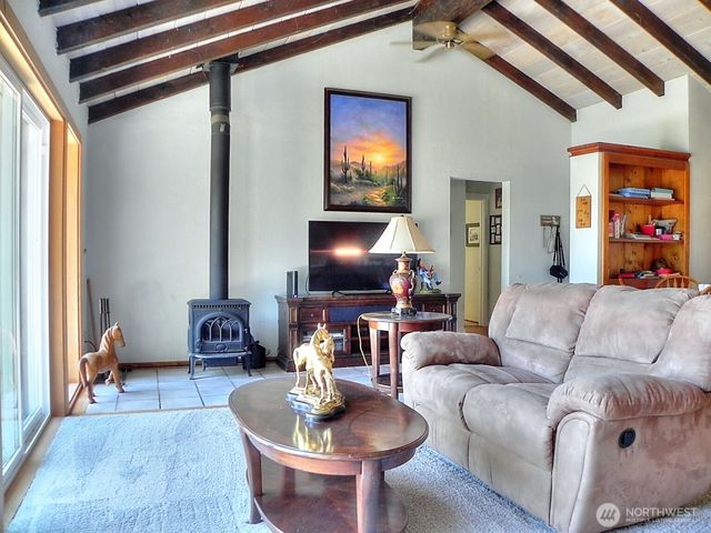 91 E Blue Heron Rest, Belfair, WA 98528