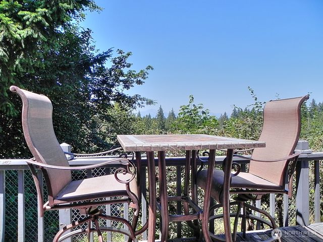 91 E Blue Heron Rest, Belfair, WA 98528