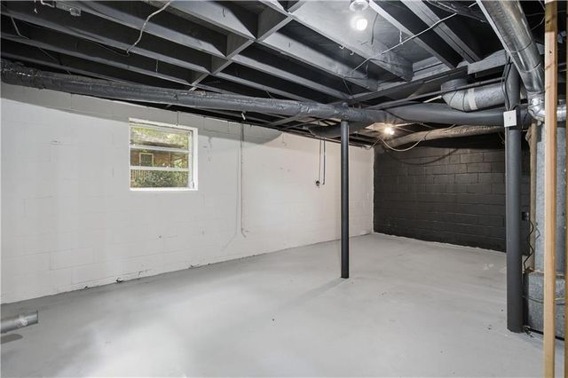 3944 Creel Drive, Lithia Springs, GA 30122