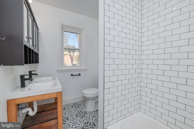 220 CENTRAL AVE, Cheltenham, PA 19012