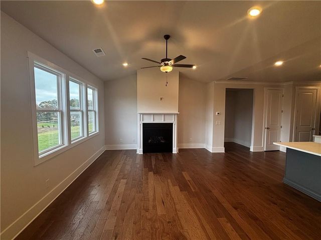 328 Willow Cove, Canton, GA 30114