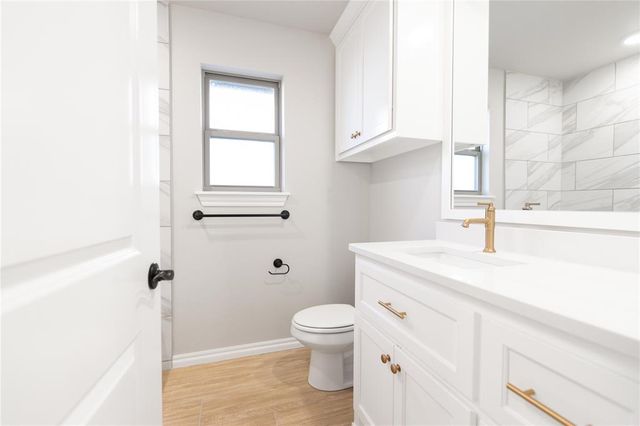 10317 SW 56th Street, Mustang, OK 73064