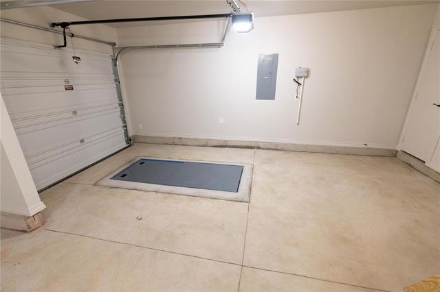 10317 SW 56th Street, Mustang, OK 73064