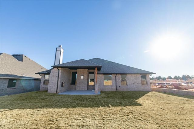 10317 SW 56th Street, Mustang, OK 73064