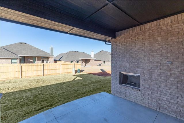 10317 SW 56th Street, Mustang, OK 73064