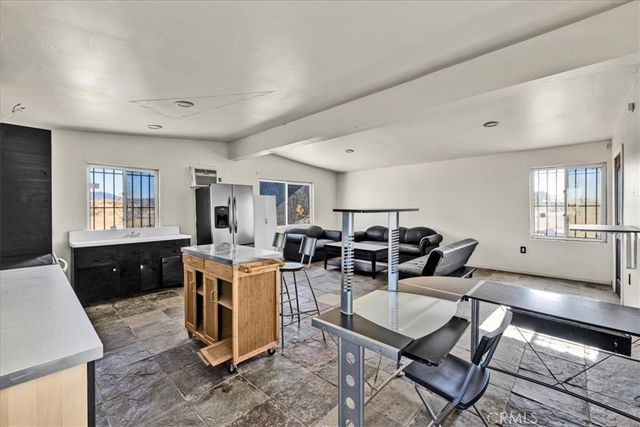 87101 29 Palms Highway, 29 Palms, CA 92277