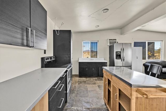 87101 29 Palms Highway, 29 Palms, CA 92277