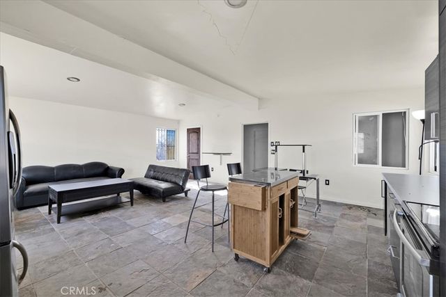 87101 29 Palms Highway, 29 Palms, CA 92277