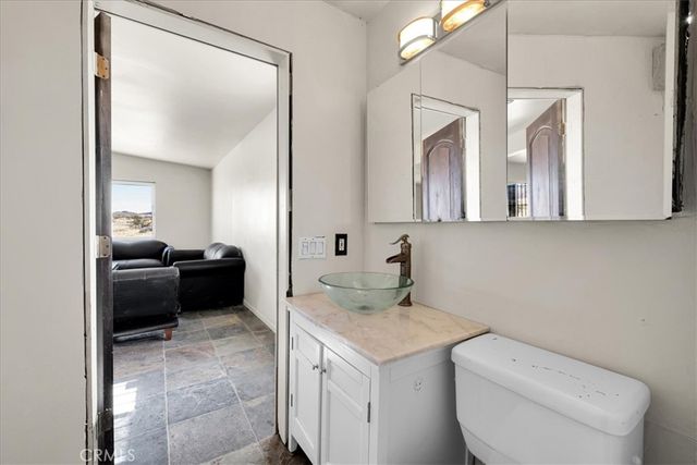 87101 29 Palms Highway, 29 Palms, CA 92277