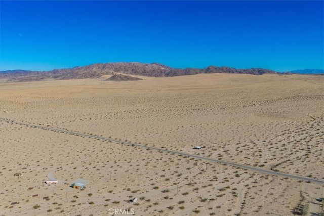 87101 29 Palms Highway, 29 Palms, CA 92277