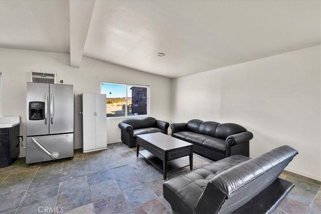 87101 29 Palms Highway, 29 Palms, CA 92277