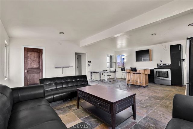87101 29 Palms Highway, 29 Palms, CA 92277
