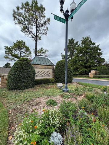 909 Villas Creek Drive, Edmond, OK 73003