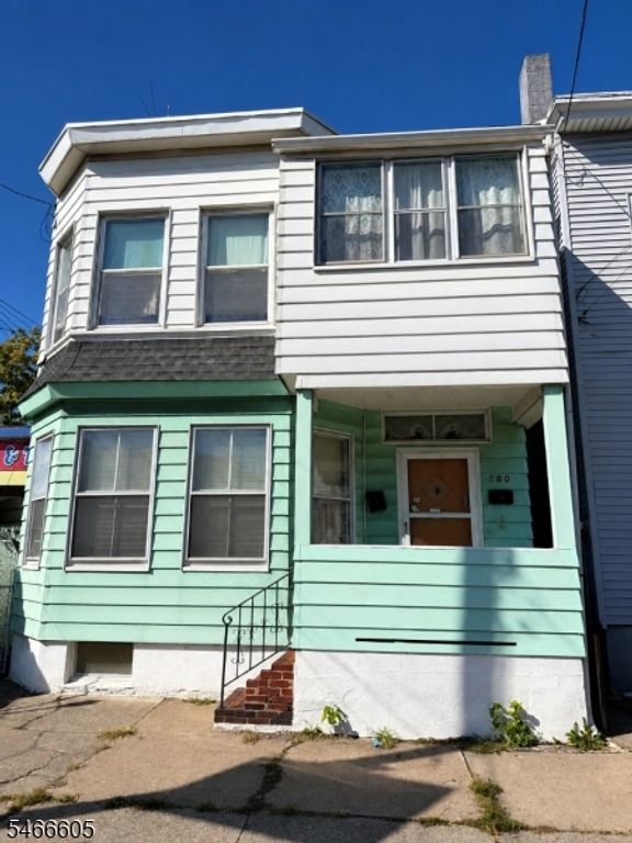 580 Madison Ave, Paterson City, NJ 07514 — exterior