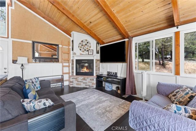 29199 Lake Brook, Cedar Glen, CA 92321