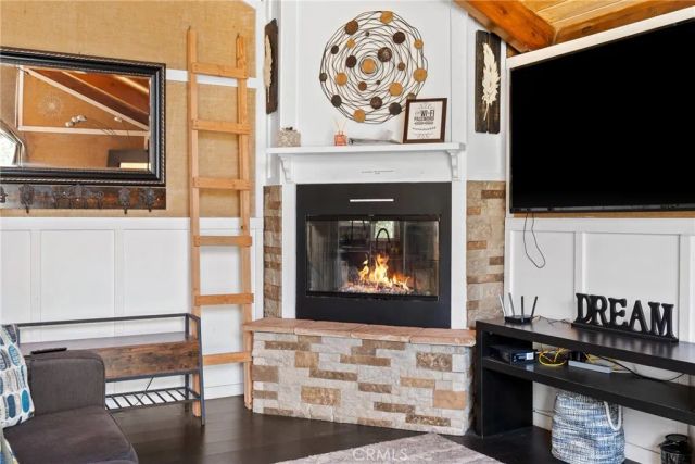 29199 Lake Brook, Cedar Glen, CA 92321