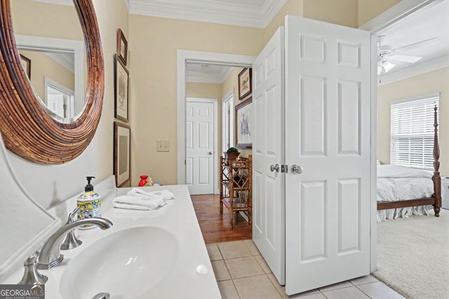571 Killearney Way 204, Clayton, GA 30525