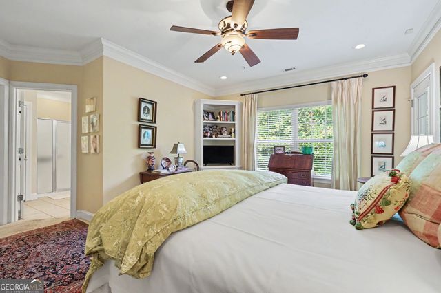 571 Killearney Way 204, Clayton, GA 30525