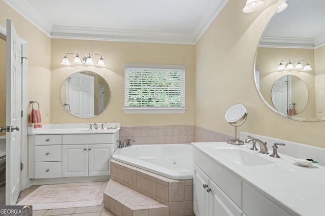 571 Killearney Way 204, Clayton, GA 30525