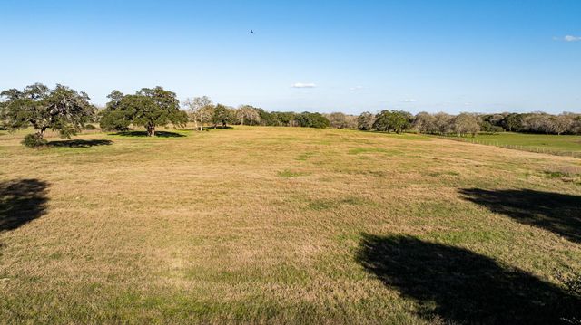 TBD FM 530, Hallettsville, TX 77964