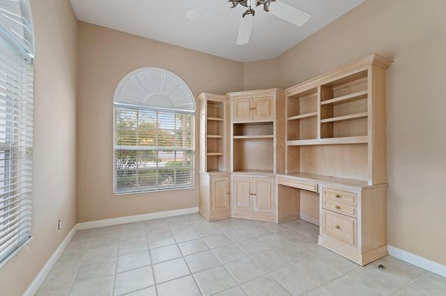 8120 SE Paurotis Lane, Hobe Sound, FL 33455