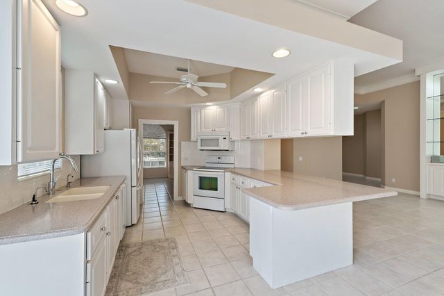 8120 SE Paurotis Lane, Hobe Sound, FL 33455