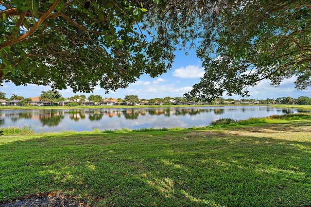 8120 SE Paurotis Lane, Hobe Sound, FL 33455