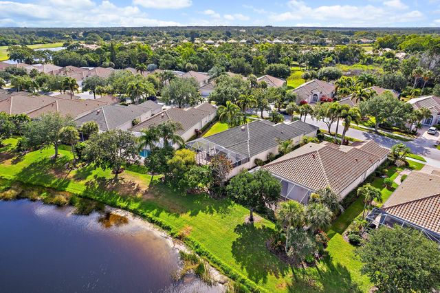 8120 SE Paurotis Lane, Hobe Sound, FL 33455