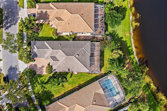 8120 SE Paurotis Lane, Hobe Sound, FL 33455