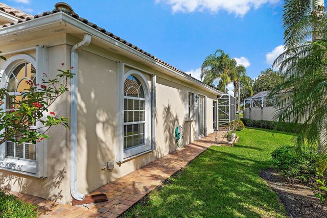 8120 SE Paurotis Lane, Hobe Sound, FL 33455