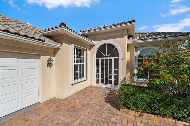 8120 SE Paurotis Lane, Hobe Sound, FL 33455