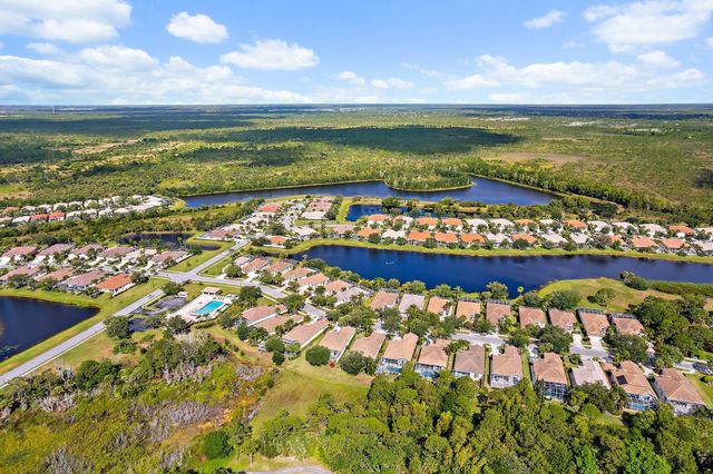 8120 SE Paurotis Lane, Hobe Sound, FL 33455