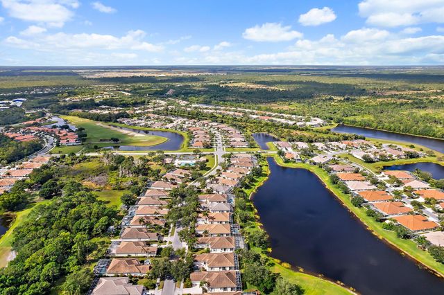 8120 SE Paurotis Lane, Hobe Sound, FL 33455