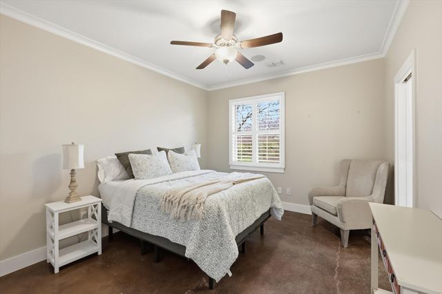 1409 Simmons Road, Flower Mound, TX 75022