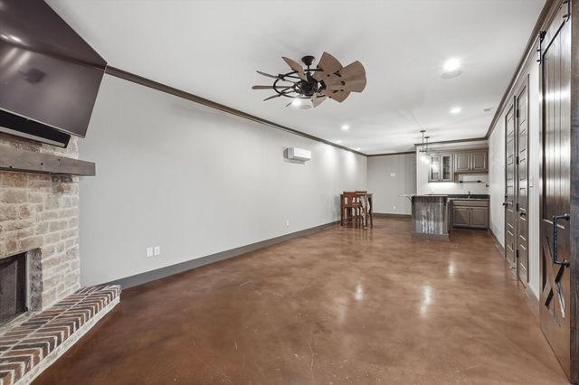 1409 Simmons Road, Flower Mound, TX 75022