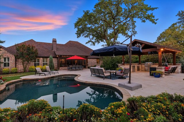 1409 Simmons Road, Flower Mound, TX 75022