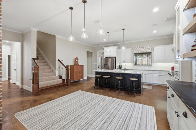 1409 Simmons Road, Flower Mound, TX 75022