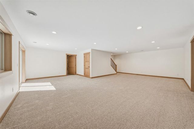1949 Legacy Drive, Eau Claire, WI 54703