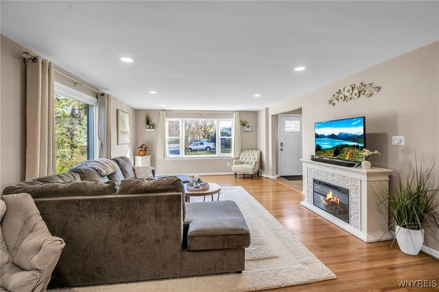 69 Berryman Drive, Amherst, NY 14226