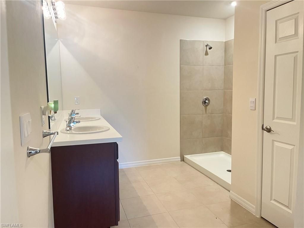 Image 16 of property listing at 2201 NW 24th TER, Cape Coral, FL 33993