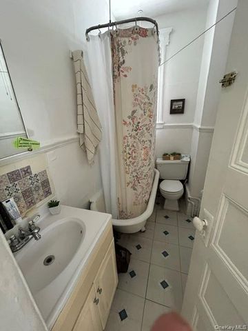 5316 Haspel Street, Elmhurst, NY 11373
