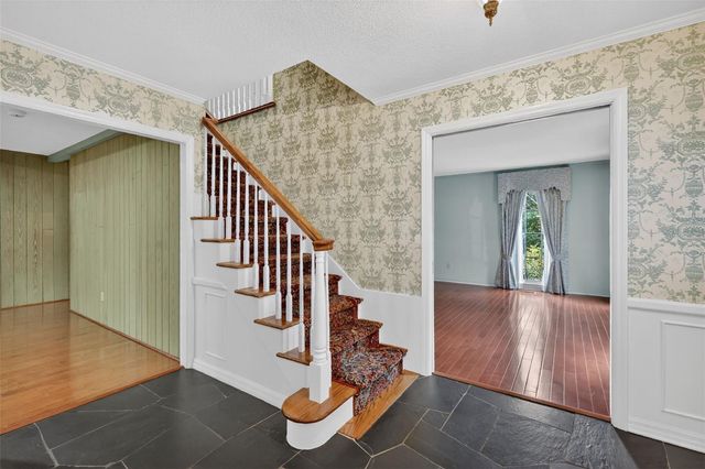 2000 COUNTRY CLUB DRIVE, Eustis, FL 32726