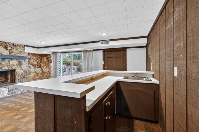 2000 COUNTRY CLUB DRIVE, Eustis, FL 32726