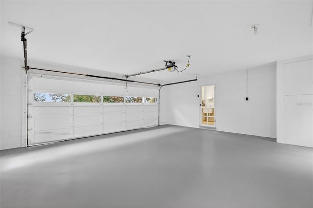 2000 COUNTRY CLUB DRIVE, Eustis, FL 32726