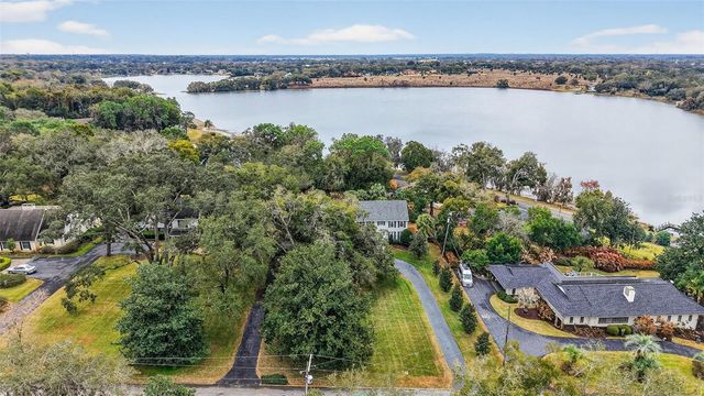 2000 COUNTRY CLUB DRIVE, Eustis, FL 32726