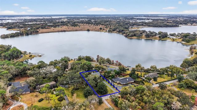 2000 COUNTRY CLUB DRIVE, Eustis, FL 32726