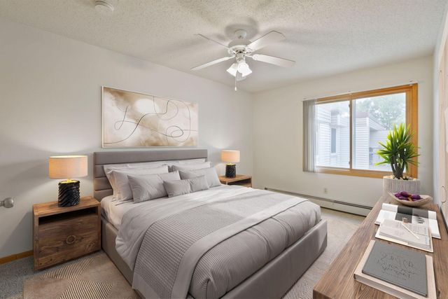 10720 Rockford Road 305, Plymouth, MN 55442