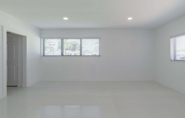 524 NW 53rd Street, Boca Raton, FL 33487