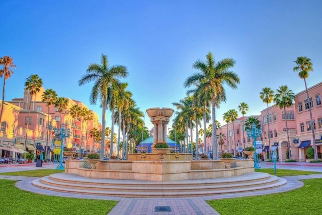 524 NW 53rd Street, Boca Raton, FL 33487