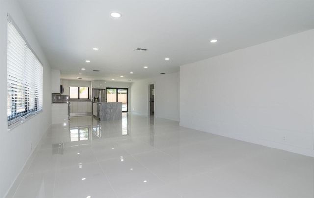 524 NW 53rd Street, Boca Raton, FL 33487